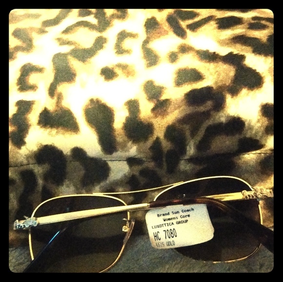 Coach Sunglasses - Picture 1 of 2